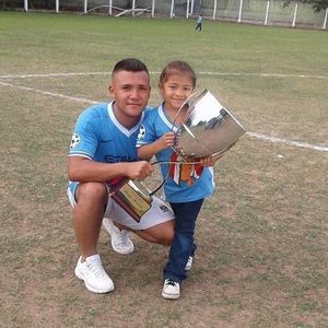 Meet your Posher, Estuardo